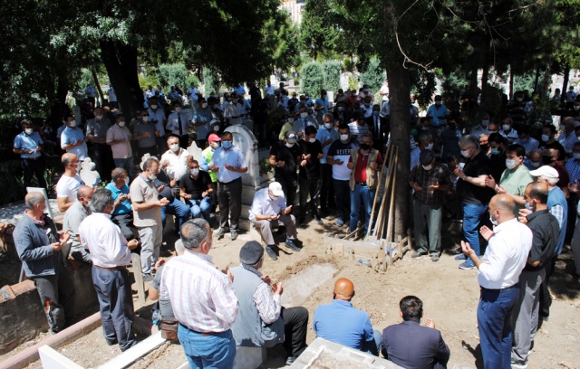 Ruziye Gür, son yolculuğuna uğurlandı