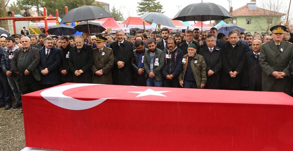 Hakkari şehidi son yolculuğuna uğurlandı