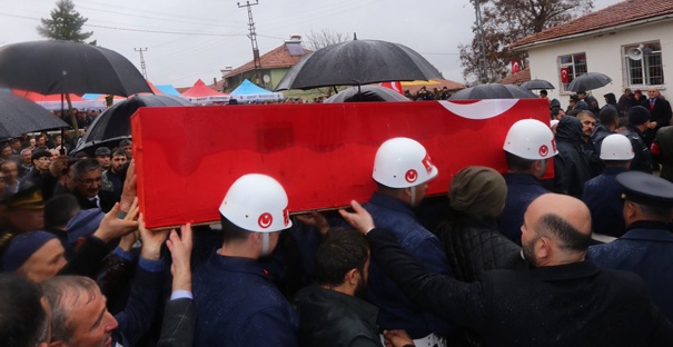 Hakkari şehidi son yolculuğuna uğurlandı