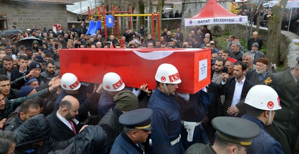 Hakkari şehidi son yolculuğuna uğurlandı