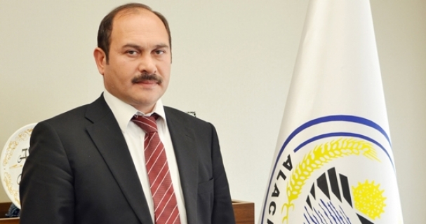 "Öğretmenler, ülkenin geleceğine yön veriyor"