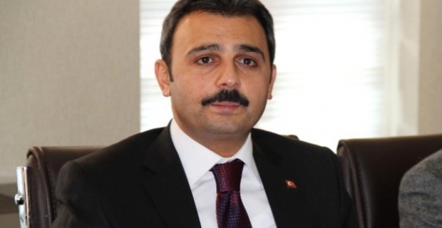 Külcü istifa etti