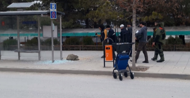 Çorum’da şüpheli çanta fünyeyle patlatıldı