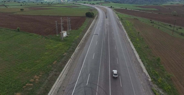 Alaca yolunda çalışmalar sürüyor