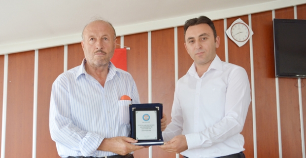 Diyanet- Sen Başkanından plaket