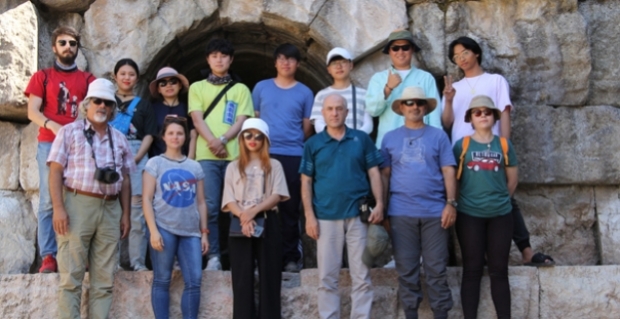 Antik baraja Güney Koreli öğrencilerden ilgi