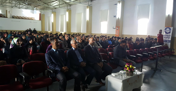 Anadolu İHL'den Namazla Diriliş Konferansı
