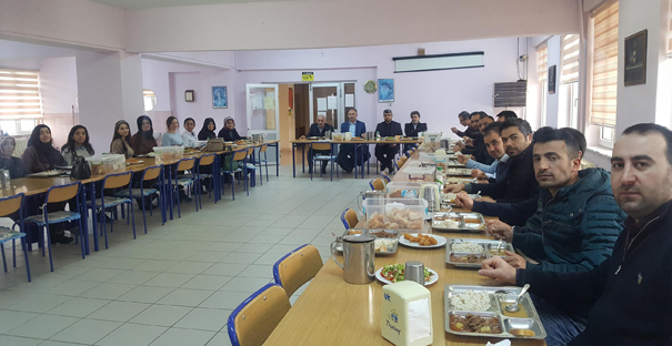 İHL'den Öğretmenler Günü yemeği