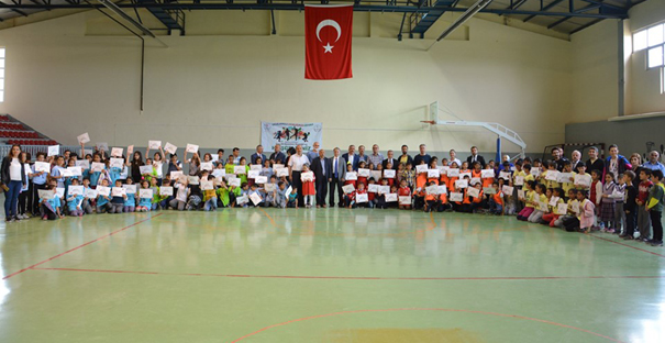 Çocuk oyunlarında final töreni