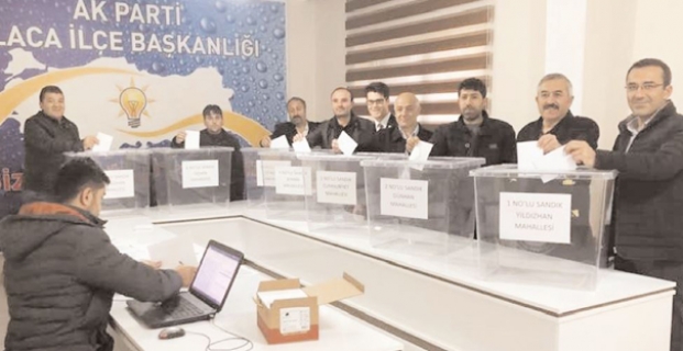 AK Parti Alaca'da delege seçimi