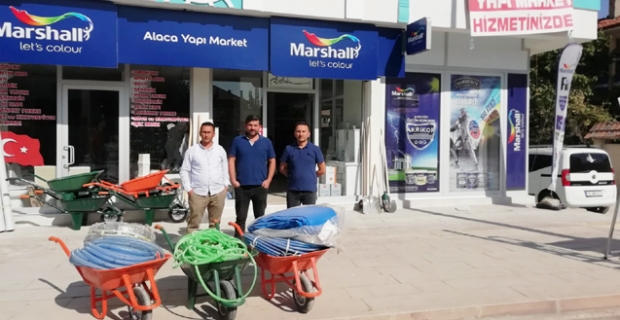 Alaca Yapı Market dualarla açıldı