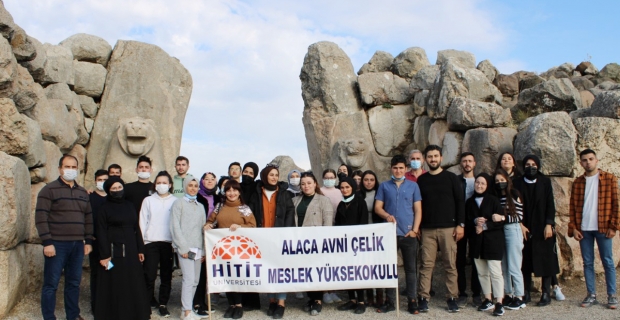 MYO öğrencileri tarihi yerleri gezdiler