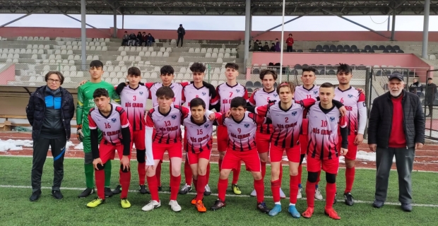 U-16 takımı Alaca'da Mimar Sinan Gençlikspor'a yenildi