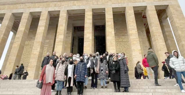Kız İmam Hatip’ten Ankara gezisi