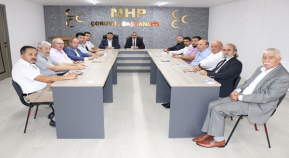 MHP ilçe başkanları istifaları sert dille eleştirdi