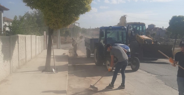 Belediyeden hummalı temizlik çalışması