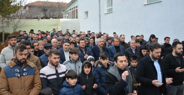 Büyükhırka Köyü’nde yağmur duası yapıldı