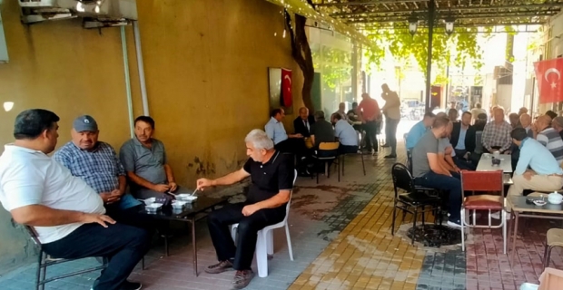 Arastada sütlaç ikram edildi