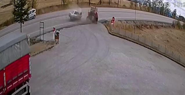 Alaca'daki trafik kazası güvenlik kamerasında