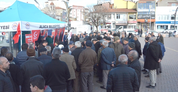 Alaca'da Muhsin Yazıcıoğlu ve şehitler için mevlit okutuldu