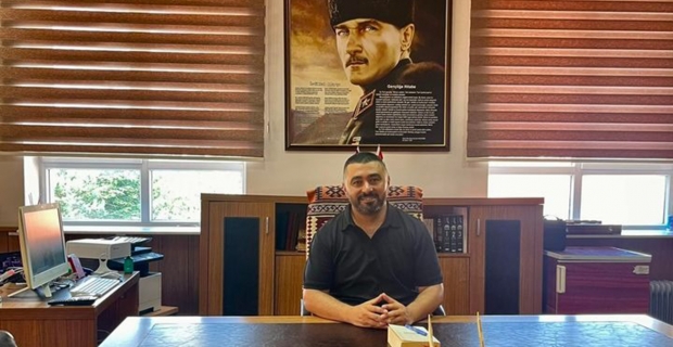 Alacalı Emre öğretmen, mezun olduğu okula müdür olarak atandı
