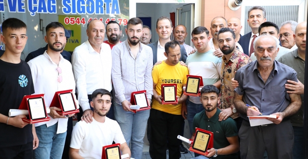 Alaca’da Ahilik Geleneği yaşatılıyor: Öğrenciler ustalık belgesi aldı