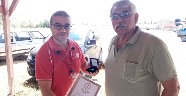 İlyas Ölmez 27 ünite kan bağışı ile gümüş madalya aldı