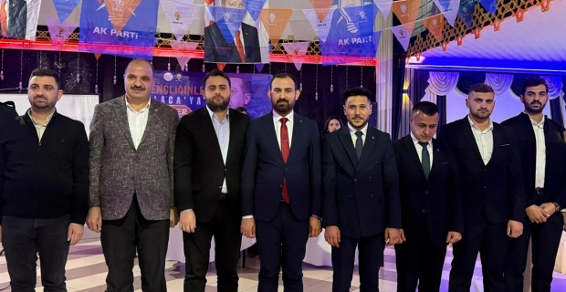 AK Parti Alaca İlçe Gençlik Kolları Başkanı Özdemir tekrar başkanlığa seçildi