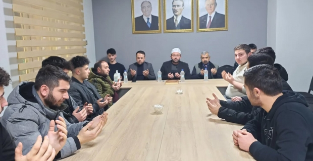 Alaca Ülkü Ocaklarında Kuran'ı Kerim Tilaveti