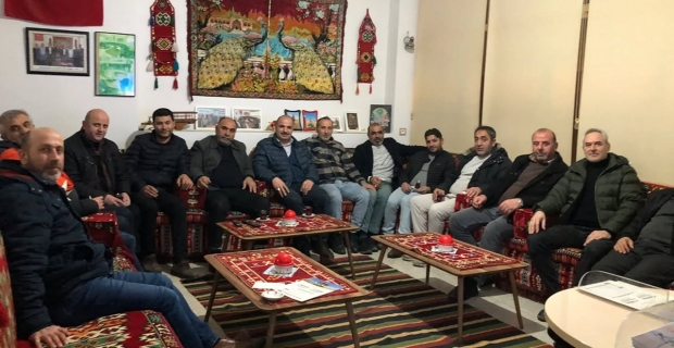 AK Parti İlçe Başkanı ve yönetimden Avcılar Kulübüne ziyaret