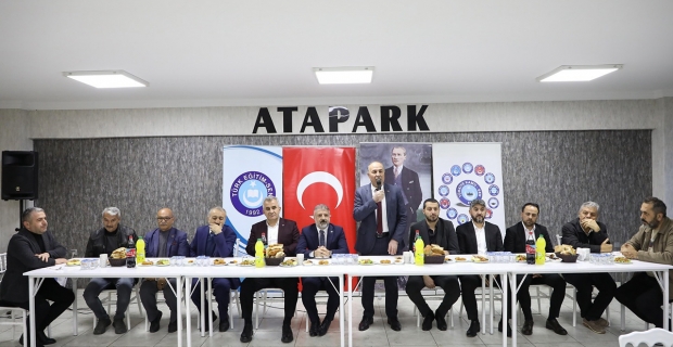 Alaca Türk Eğitim Sen’den iftar