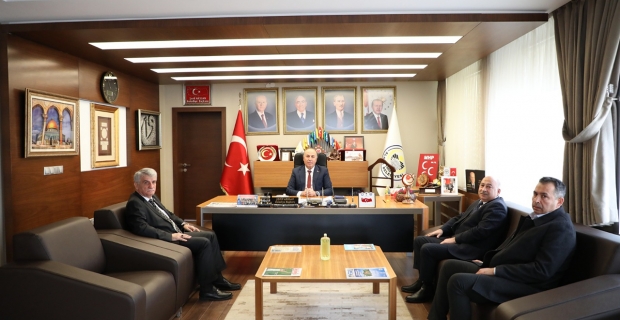 Kadastro Bölge Müdürü’nden Başkan Şerif Arslan’a ziyaret