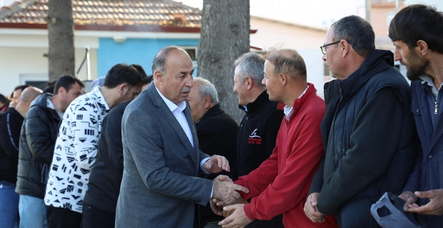 Başkan Arslan, mesainin ilk gününde personelle bayramlaştı