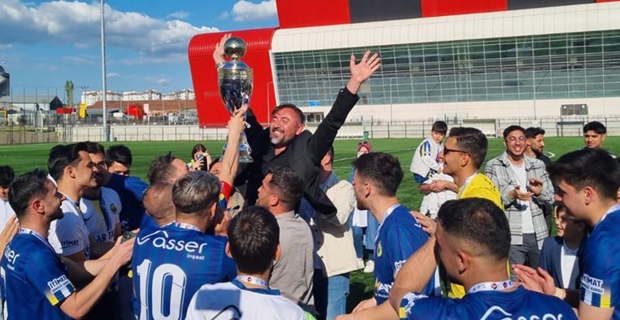 Alacagücü şampiyonluğunu coşkuyla kutladı!