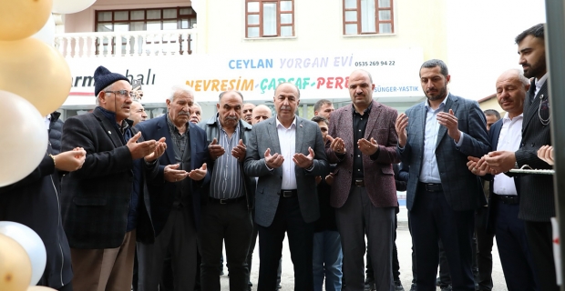 Hayal Butik açıldı, Alaca’da modaya yeni soluk