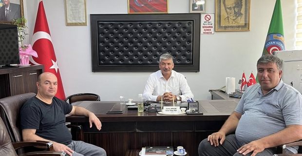 Alaca Ziraat Odası’na ziyaret: Eyyüp Elmalı, çiftçilerin sorunlarını dinledi