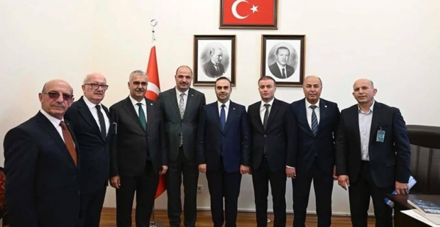 Alaca Heyetinden Bakan Kacır’a teşekkür ziyareti