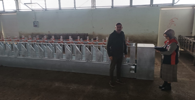 Alaca’da kadın üreticiye 'Süt Sağım Ünitesi' teslim edildi