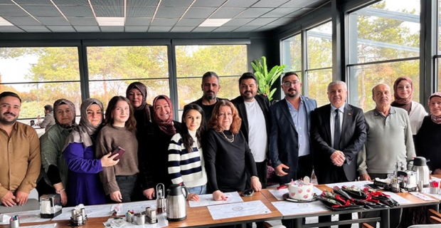 Gayret Özel Eğitim ve Rehabilitasyon Merkezi’nden öğretmenlere özel kutlama