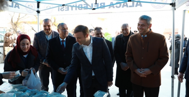 Hüseyin Gazi İlkokulu’nda Filistin’e destek kermesi