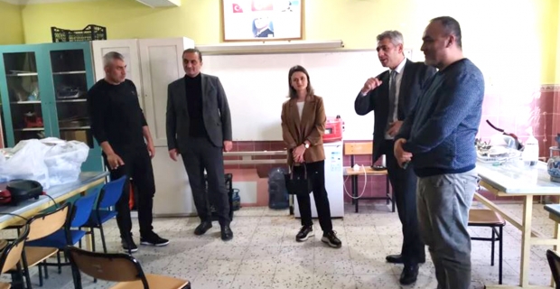 Hüseyin Gazi İlkokulu’na öğretmenler odası