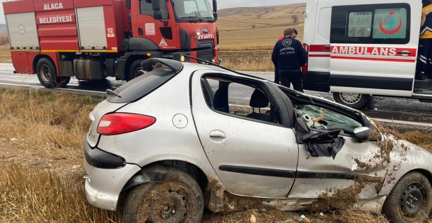 Kontrolden çıkan araç tarlaya devrildi: 1 yaralı