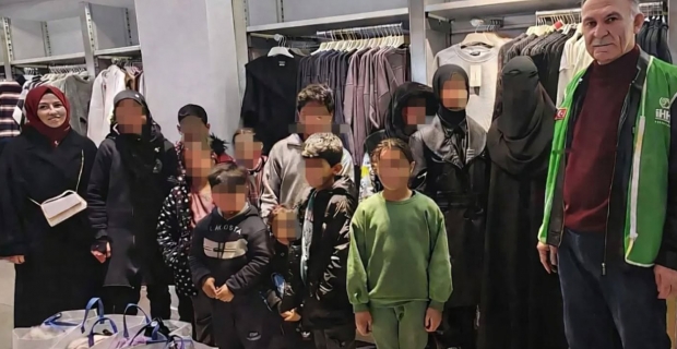 Çorum'da 41 yetimin yüzü giyim desteğiyle güldü