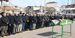 Menşure Keleş, gözyaşları arasında toprağa verildi