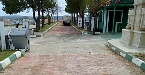 Mezarlıklarda temizlik ve bakım çalışması