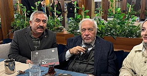 Başkan Şaltu, İlber Ortaylı'ya Alaca Mutfağının Yüzü kitabını hediye etti