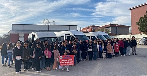 Öğrenciler Çorum Kitap Fuarını gezdi