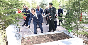 bÇanakkale Zaferi ve Şehitleri Anma.../b