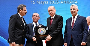 Günser Şirin’e 30. Yıl Hizmet Şeref Belgesi Cumhurbaşkanı Erdoğan’dan
