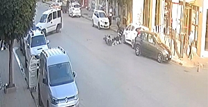Alaca’da korkutan kaza: Motosiklet ile otomobil çarpıştı, 2 yaralı